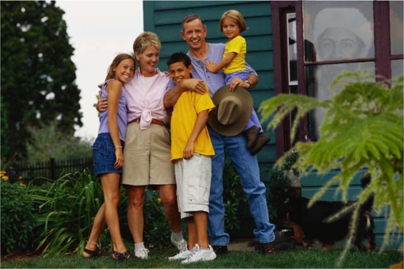 Jersey Family Poses with Ghost of Osama Bin Laden